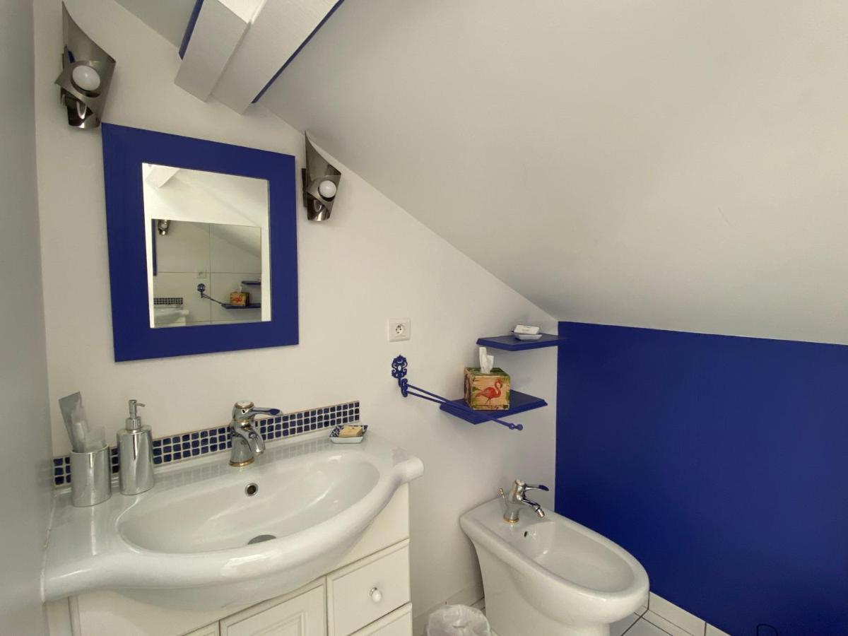 Le Loft Au-Dessus Des Pins Apartment Лаканау Екстериор снимка