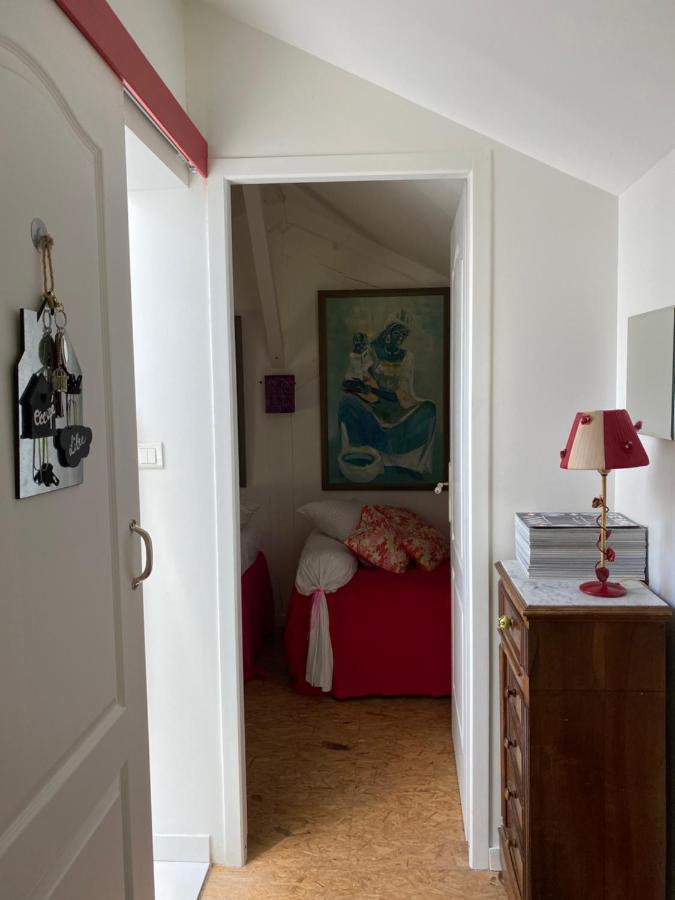 Le Loft Au-Dessus Des Pins Apartment Лаканау Екстериор снимка